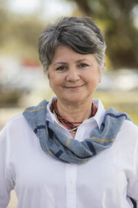 headshot of lucia gonzalez