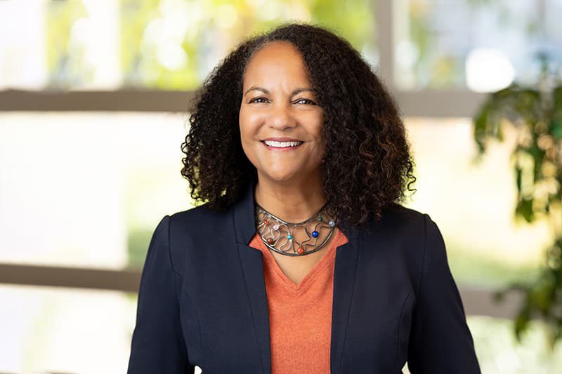 Headshot of Dr. Lisa Roy